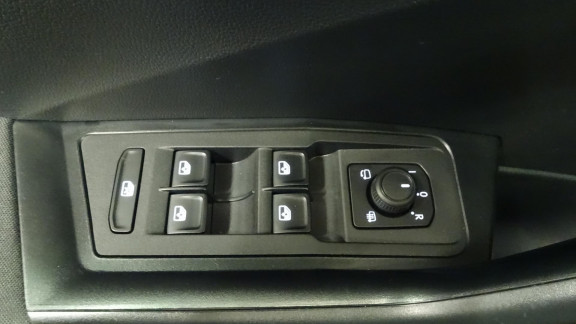 VOLKSWAGEN-T-ROC-1.6 TDI - 115 - Start&Stop  Lounge PHASE 1