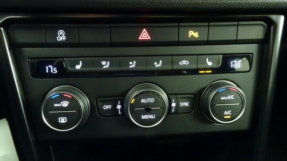 VOLKSWAGEN-T-ROC-1.6 TDI - 115 - Start&Stop  Lounge PHASE 1