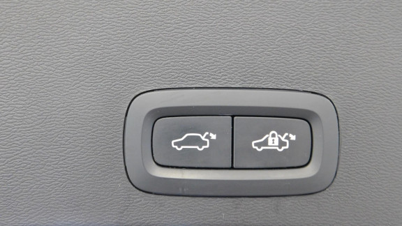 VOLVO-XC40- D3 AdBlue - 150  Momentum PHASE 1