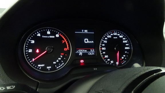 AUDI-Q2-30 TFSI - 116  Sport