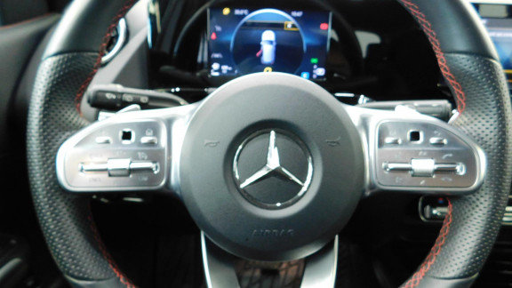 MERCEDES-CLASSE B-B 180 - BV 7G-DCT  BERLINE - BM 247 AMG Line 