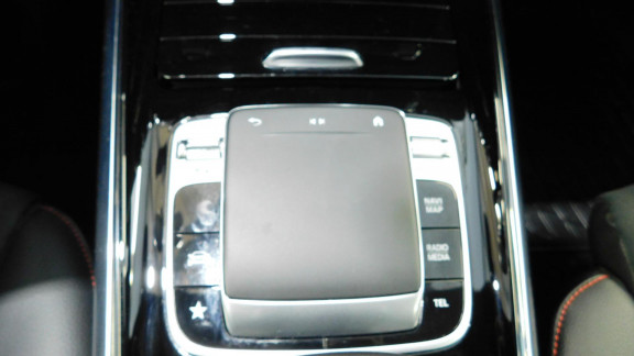 MERCEDES-CLASSE B-B 180 - BV 7G-DCT  BERLINE - BM 247 AMG Line 