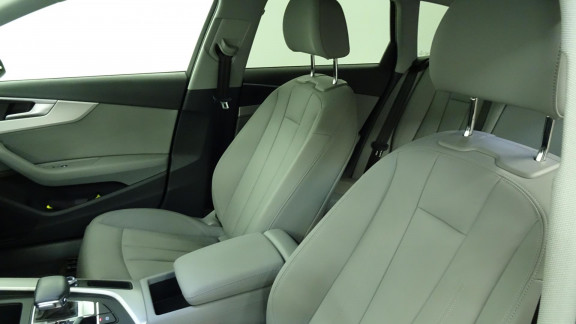 AUDI-A4- Avant 35 TDI 163CH S-tronic S line