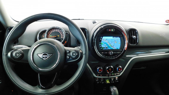 MINI-COUNTRYMAN-Mini 1.5 Hybride - 224 - BVA  F60 BERLINE Cooper SE e-All4 Chili PHASE 1
