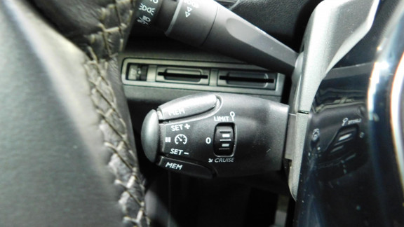 PEUGEOT-3008- 1.5 BlueHDi S&S - 130  II 2016 Active Business PHASE 1
