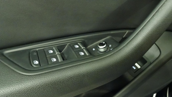 AUDI-A4- Avant 2.0 40 TDI - 190ch - BV S-tronic  AVANT Quattro S line