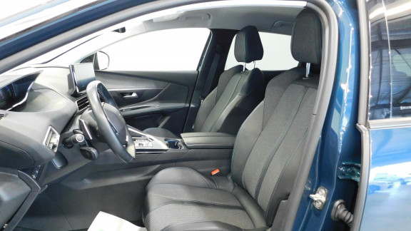 PEUGEOT-3008- Hybrid - 225 - BV e-EAT8  II 2016 Allure Pack PHASE 2