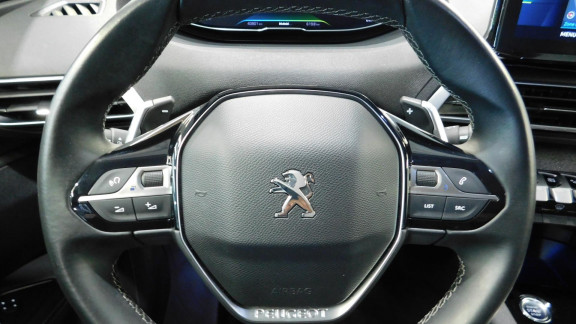 PEUGEOT-3008- Hybrid - 225 - BV e-EAT8  II 2016 Allure Pack PHASE 2