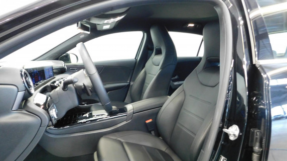 MERCEDES-CLASSE A-A 200 d - BV 8G-DCT  BERLINE 5P - BM 177 Progressive Line 