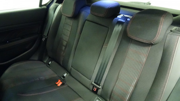 PEUGEOT-308- 1.5 BlueHDi S&S - 130CH EAT8 GT Line