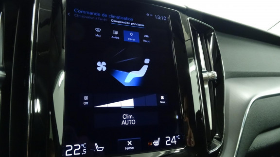 VOLVO-XC60- B4 Micro-Hybride Diesel - 197 - BVA Geartronic Momentum Business