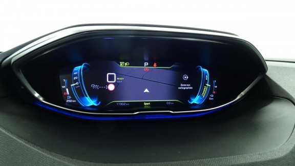 PEUGEOT-3008-Hybrid4 - 300ch - BV e-EAT8 Allure