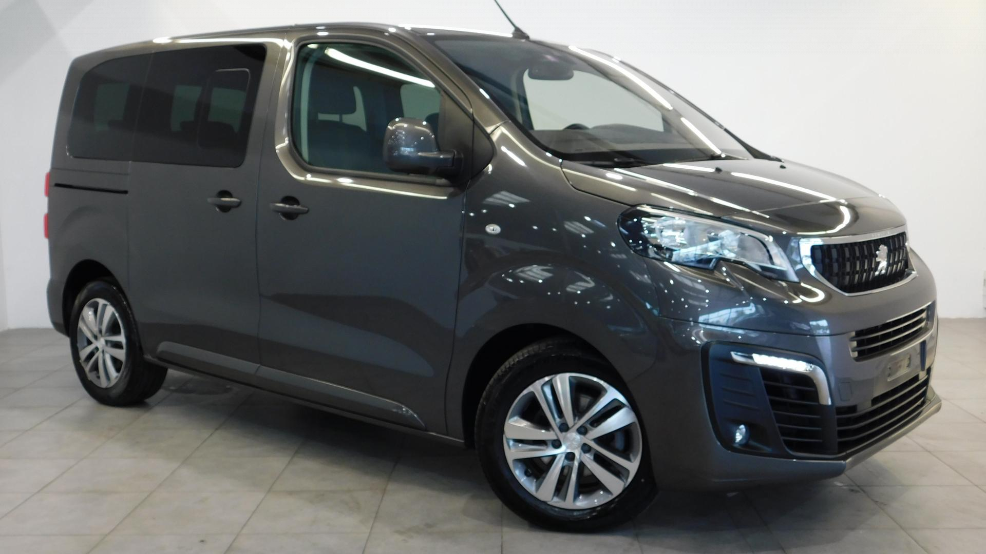 PEUGEOT-TRAVELLER-compact 2.0 BlueHDi - 180 S&S - BV EAT8  Urbanen-leasing