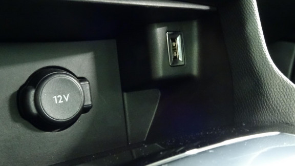 PEUGEOT-308 SW-1.5 BlueHDi S&S - 130CH Active Business