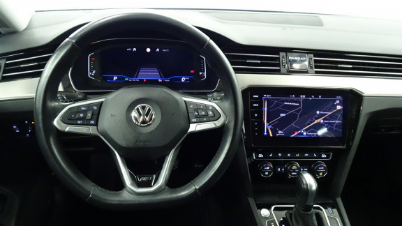 VOLKSWAGEN-PASSAT-SW 2.0 16V TDI - 190ch - DSG 7 Carrat 4Motion