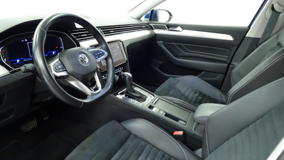 VOLKSWAGEN-PASSAT-SW 2.0 16V TDI - 190ch - DSG 7 Carrat 4Motion
