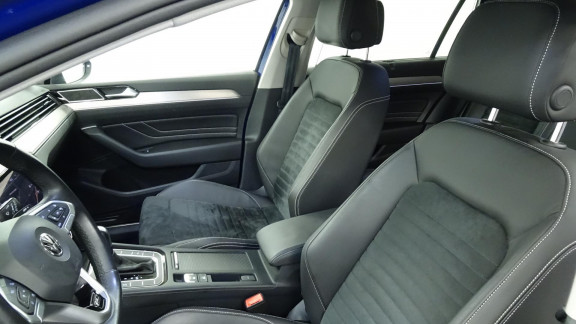 VOLKSWAGEN-PASSAT-SW 2.0 16V TDI - 190ch - DSG 7 Carrat 4Motion