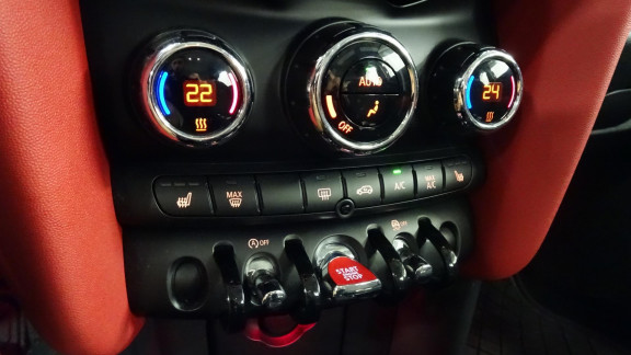 MINI-MINI-1.5i - 136ch - 5P Cooper Business Design