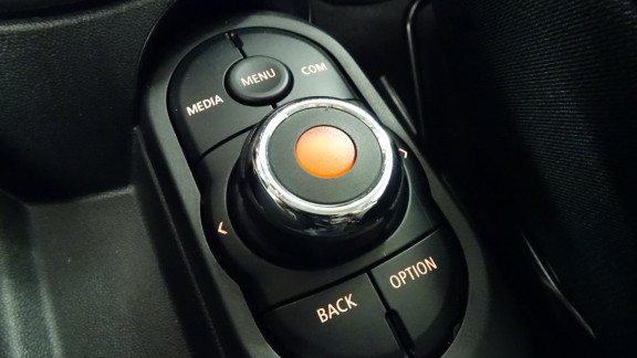 MINI-MINI-1.5i - 136ch - 5P Cooper Business Design