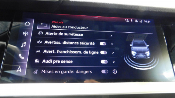 AUDI-A3 SPORTBACK- Sportback 1.5 35 TFSI - 150  8Y SPORTBACK Design 