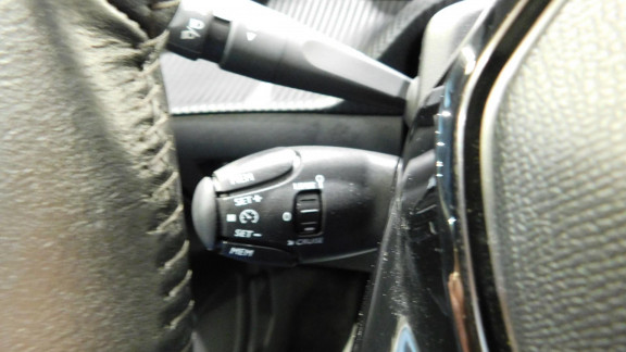 PEUGEOT-208- 1.2i PureTech 12V S&S - 75  II 2019 BERLINE Active 