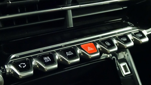 PEUGEOT-208- 1.5 BlueHDi S&S - 100ch - Active 