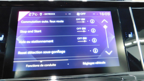 DS-DS 7 CROSSBACK-1.6 PureTech - 180 - BV EAT8  So Chic PHASE 1