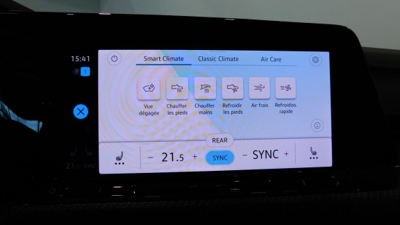 VOLKSWAGEN-GOLF-2.0 TDI SCR - 150 - BV DSG 7  VIII BERLINE R-Line 