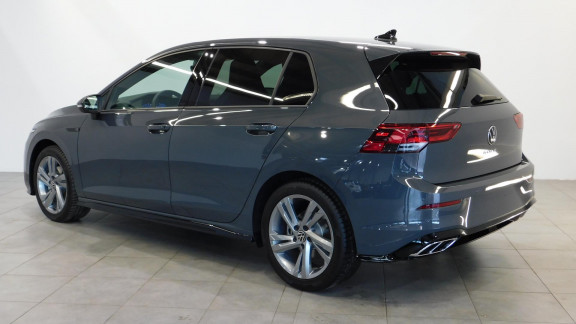 VOLKSWAGEN-GOLF-2.0 TDI SCR - 150 - BV DSG 7  VIII BERLINE R-Line 