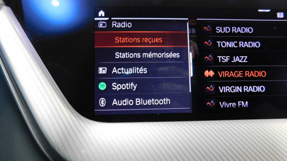 BMW-SERIE 1-118d  BERLINE F40 M Sport 