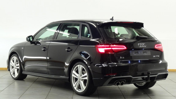 AUDI-A3 SPORTBACK-35 TFSI CoD -150 - BV S-Tronic 7 Sport