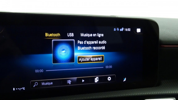 MERCEDES-CLASSE A-A 180 d AMG Line 