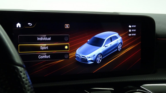 MERCEDES-CLASSE A-A 180 d AMG Line 