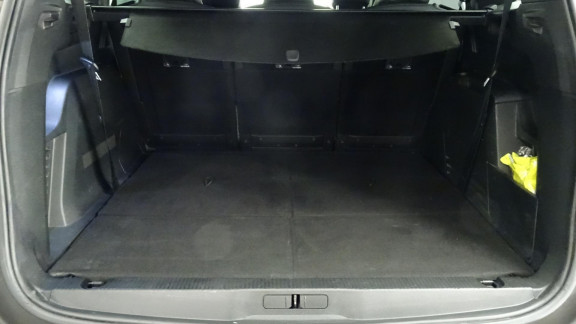 PEUGEOT-5008- 1.5 BlueHDi S&S - 130 - BV EAT8 GT Line