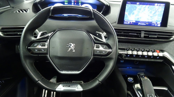 PEUGEOT-5008- 1.5 BlueHDi S&S - 130 - BV EAT8 GT Line