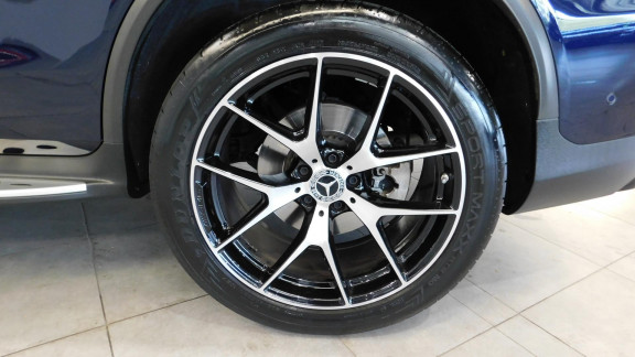 MERCEDES-GLC-Coupé 220 d - BV 9G-Tronic  COUPE - BM C253 AMG Line 4-Matic PHASE 2