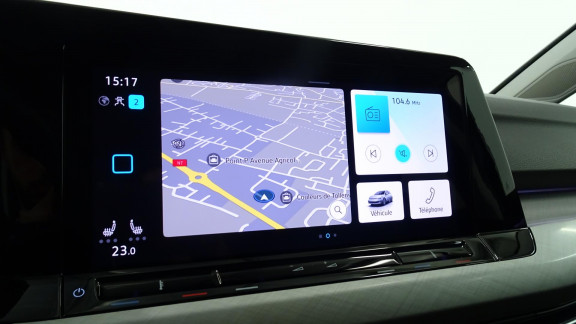 VOLKSWAGEN-GOLF-2.0 TDI SCR - 115 - BV DSG 7  VIII BERLINE Life Business 