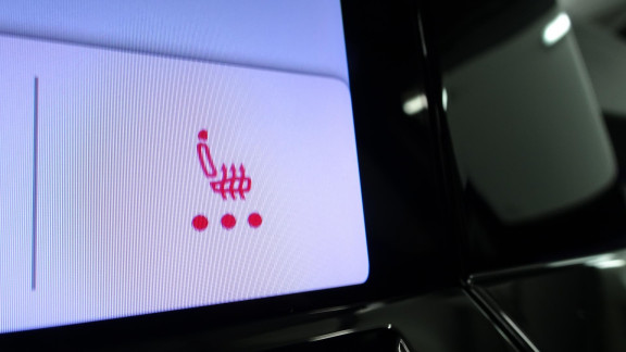 VOLKSWAGEN-GOLF-2.0 TDI SCR - 115 - BV DSG 7  VIII BERLINE Life Business 