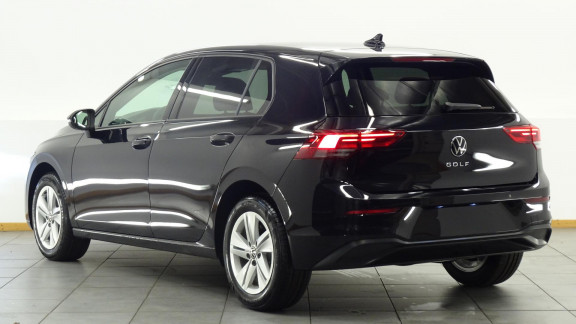 VOLKSWAGEN-GOLF-2.0 TDI SCR - 115 - BV DSG 7  VIII BERLINE Life Business 