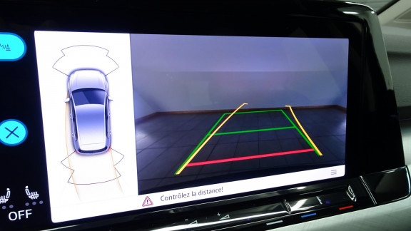 VOLKSWAGEN-GOLF-2.0 TDI SCR - 115 - BV DSG 7  VIII BERLINE Life Business 