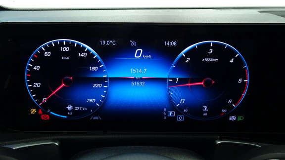 MERCEDES-GLB-200 d - 8G-DCT Progressive Line 