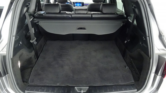 MERCEDES-GLB-200 d - 8G-DCT Progressive Line 