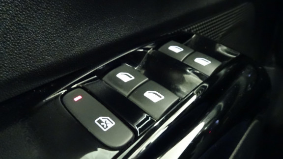 CITROEN-C3-1.2 PureTech 12V - 110ch - BV EAT6 Shine