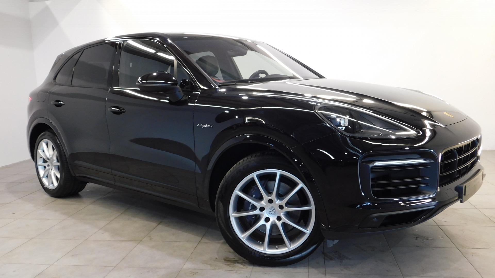 PORSCHE-CAYENNE-3.0i V6 - 462 - BVA Tiptronic S - Start&Stop  2017 E-Hybrid en-leasing