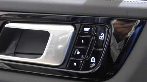 PORSCHE-CAYENNE-3.0i V6 - 462 - BVA Tiptronic S - Start&Stop  2017 E-Hybrid 