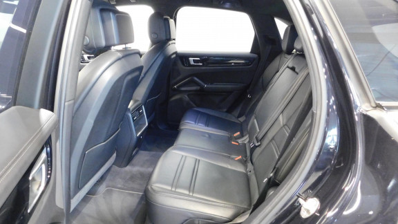 PORSCHE-CAYENNE-3.0i V6 - 462 - BVA Tiptronic S - Start&Stop  2017 E-Hybrid 