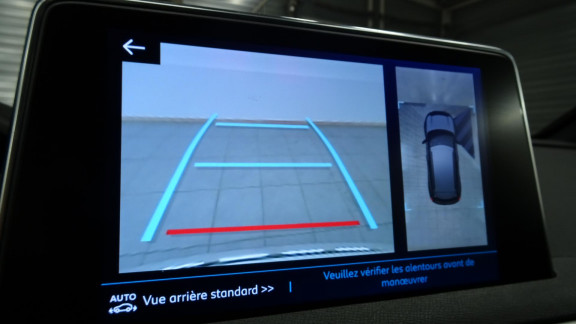 PEUGEOT-3008- Hybrid - 225 - BV e-EAT8 GT