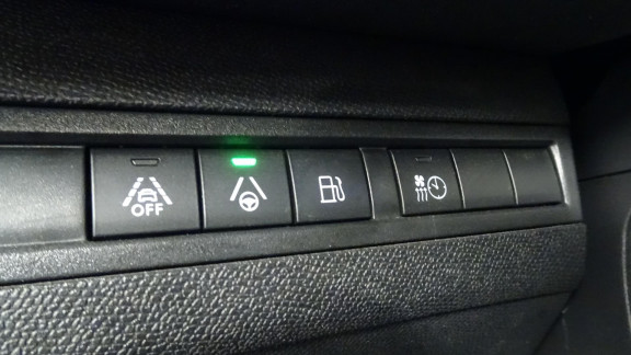 PEUGEOT-3008- Hybrid - 225 - BV e-EAT8 GT