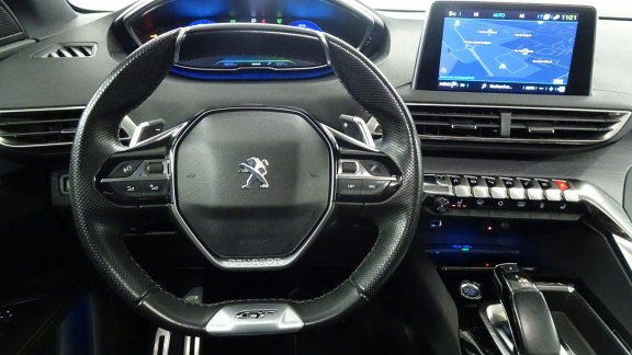 PEUGEOT-3008- Hybrid - 225 - BV e-EAT8 GT