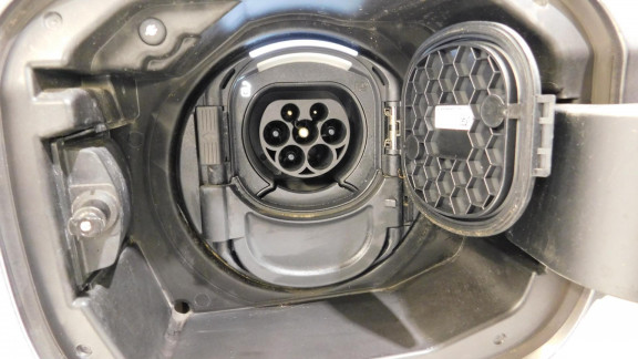 MERCEDES-CLASSE A-A 250 e - BV 8G-DCT  BERLINE 4P - BM 177 AMG Line PHASE 1